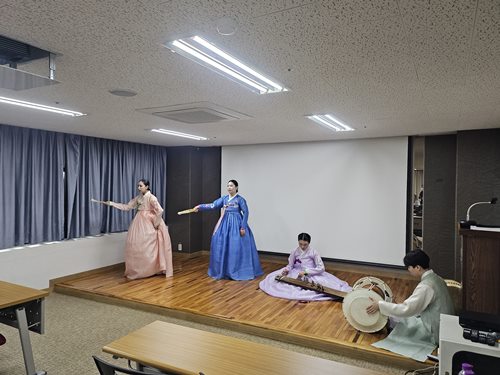 2025�� 12�� 17�� ��������ȸ